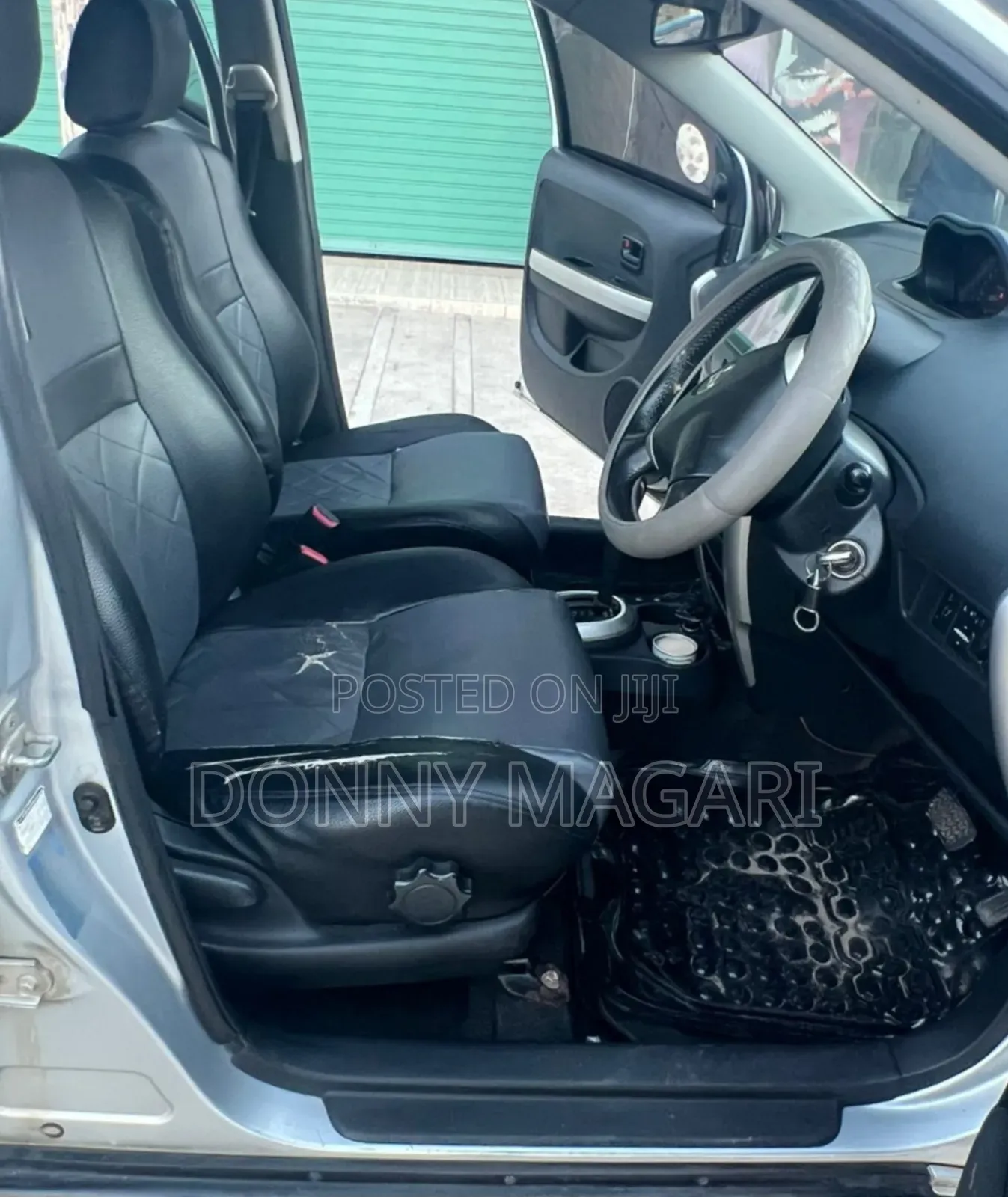 Toyota IST 2004 Silver