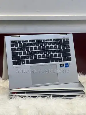 Laptop HP EliteBook x360 1040 G9 16GB Intel Core i5 SSD 256GB