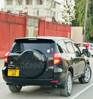 Toyota Vanguard 2010 Black