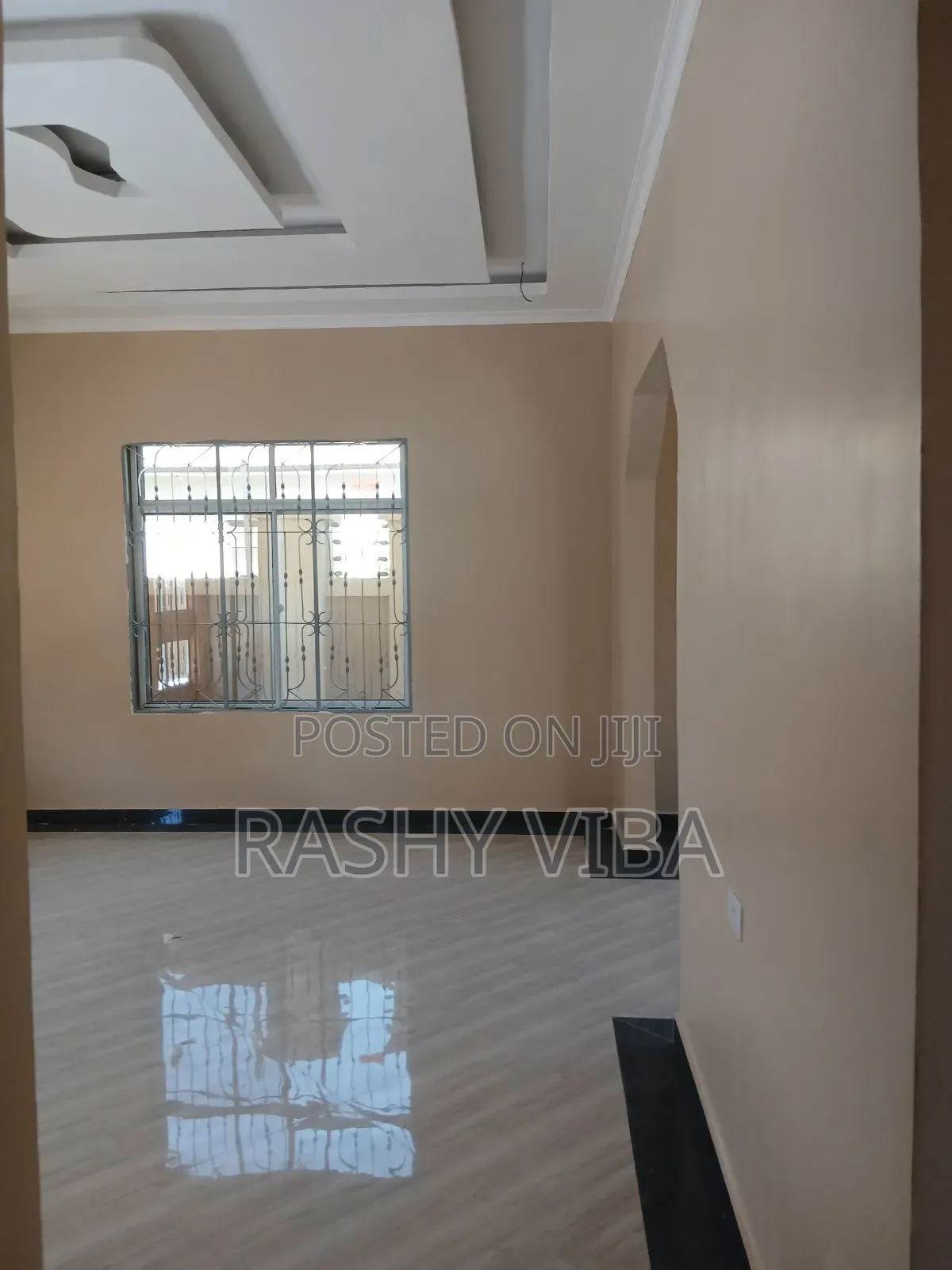 Nyumba Inauzwa,Ipo Chamanz Km 1 Kutoka Barabara Ya Rami,Bei Ni M 100