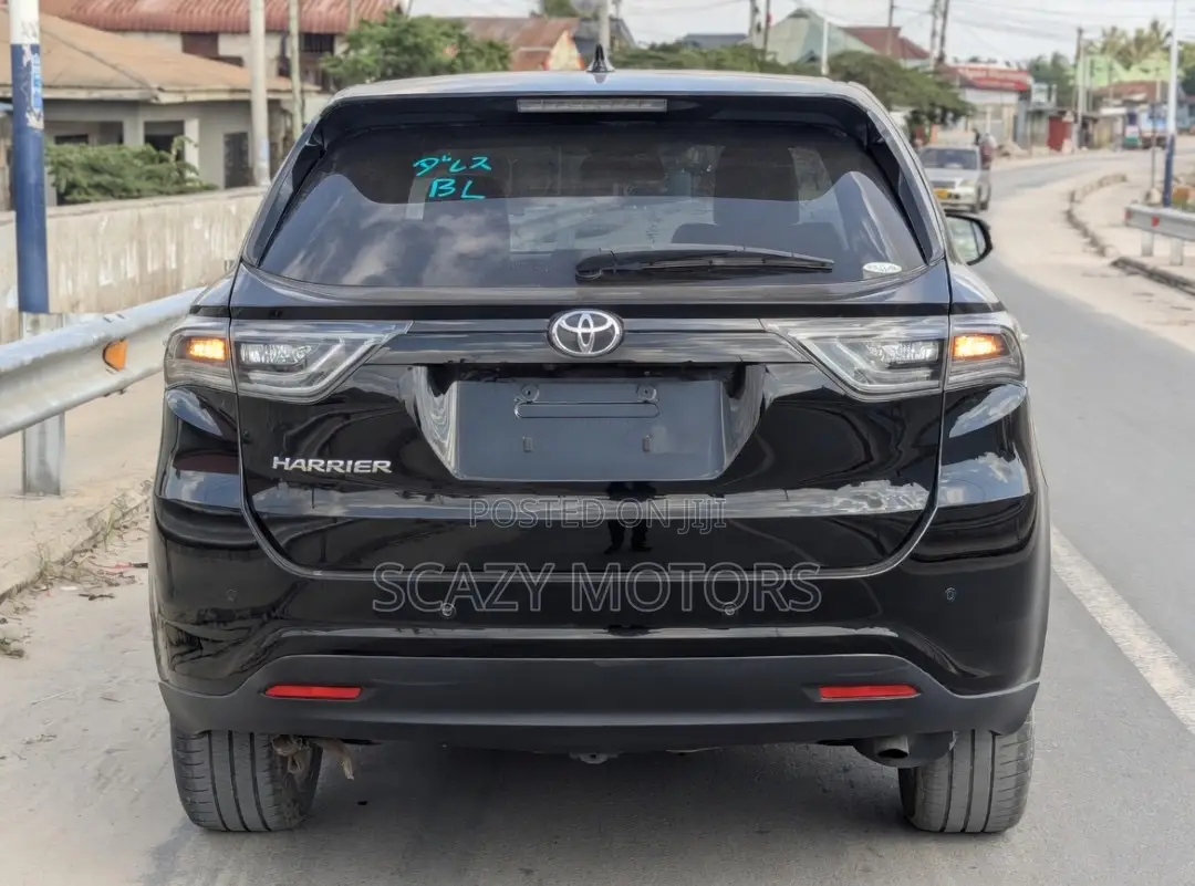 Toyota Harrier 2017 Black