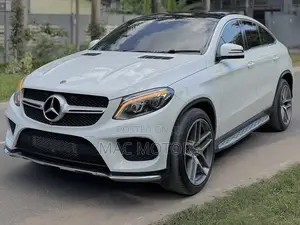 Mercedes-Benz GLE-Class GLE 350d 4MATIC 2017 White