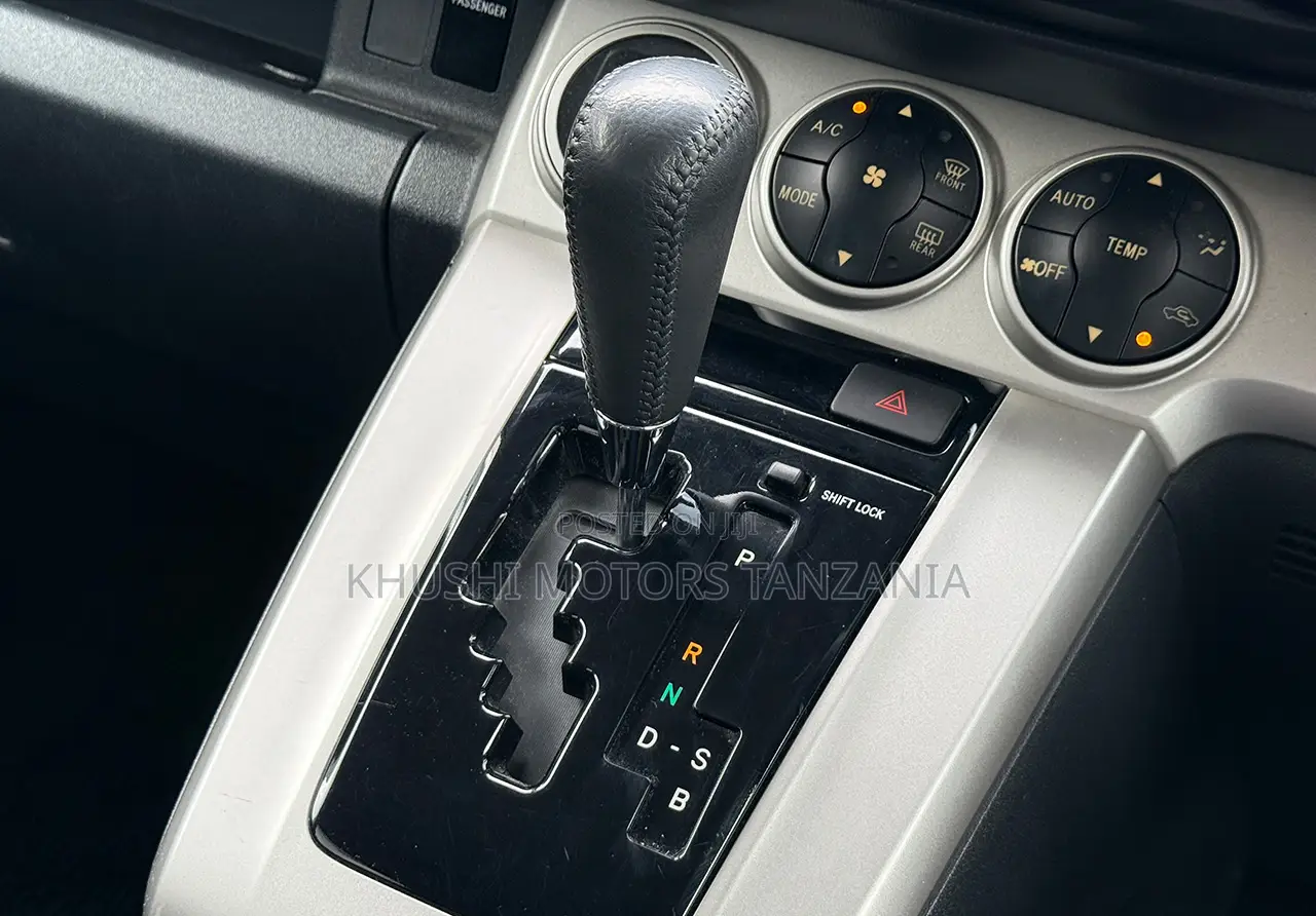 Toyota Corolla Rumion 2007 Silver