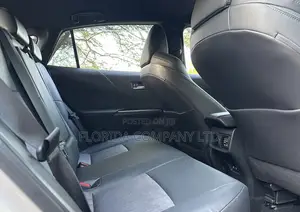Toyota Harrier 2020 Silver
