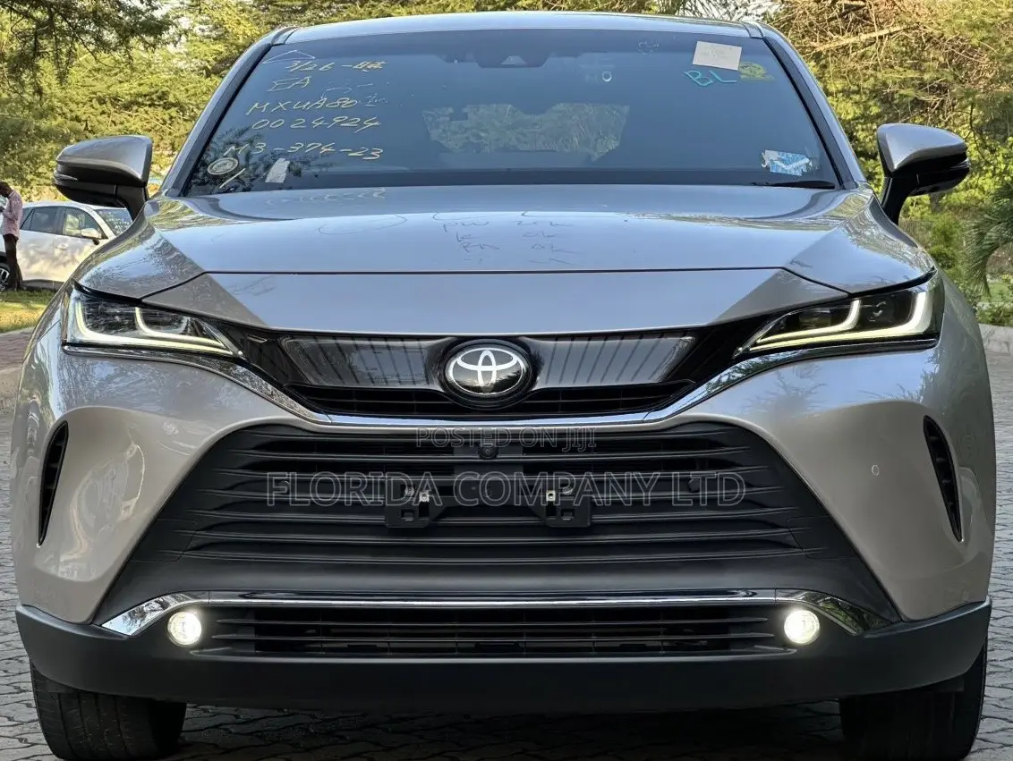 Toyota Harrier 2020 Silver