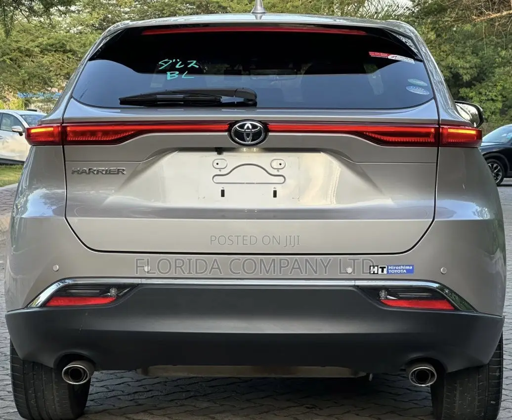 Toyota Harrier 2020 Silver
