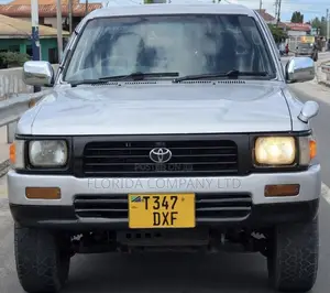 Toyota Hilux 2.5 Cab 2005 Silver
