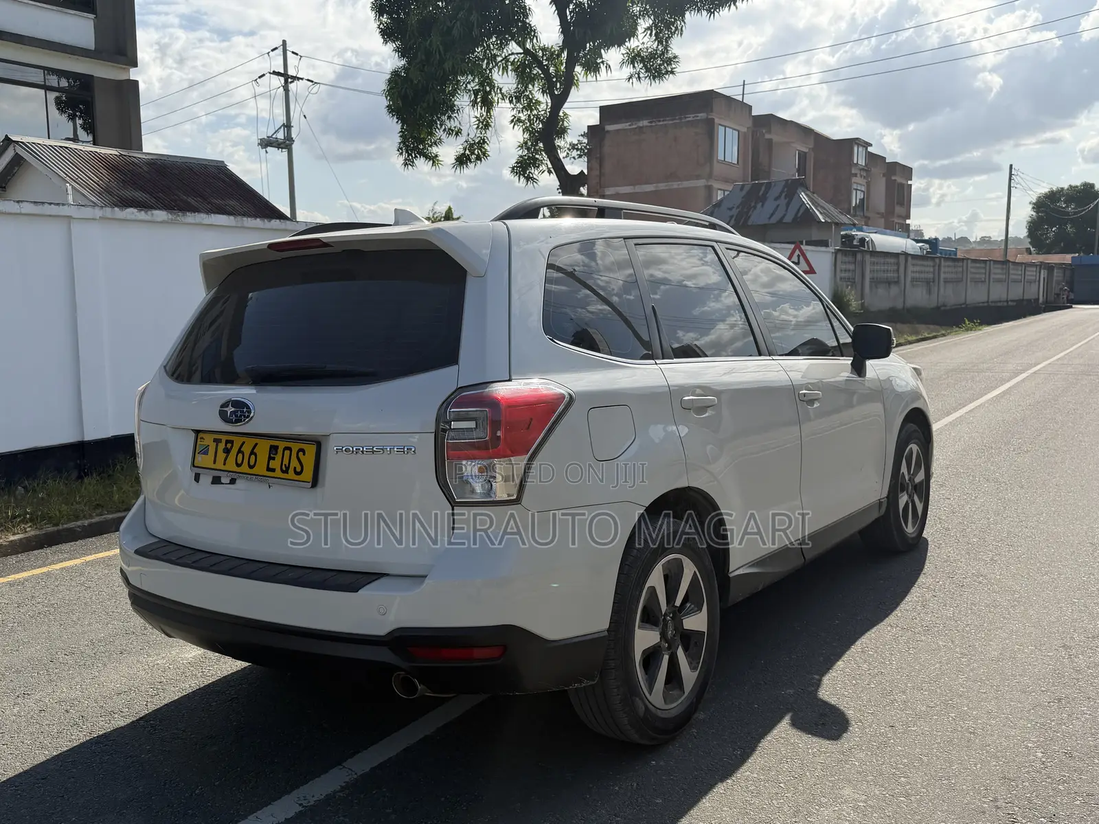 Subaru Forester 2016 Pearl
