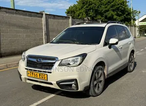 Subaru Forester 2016 Pearl