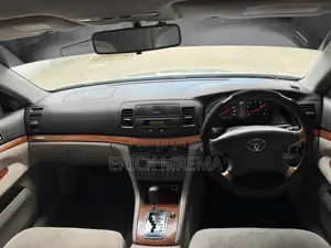 Toyota Mark II 2004 Silver