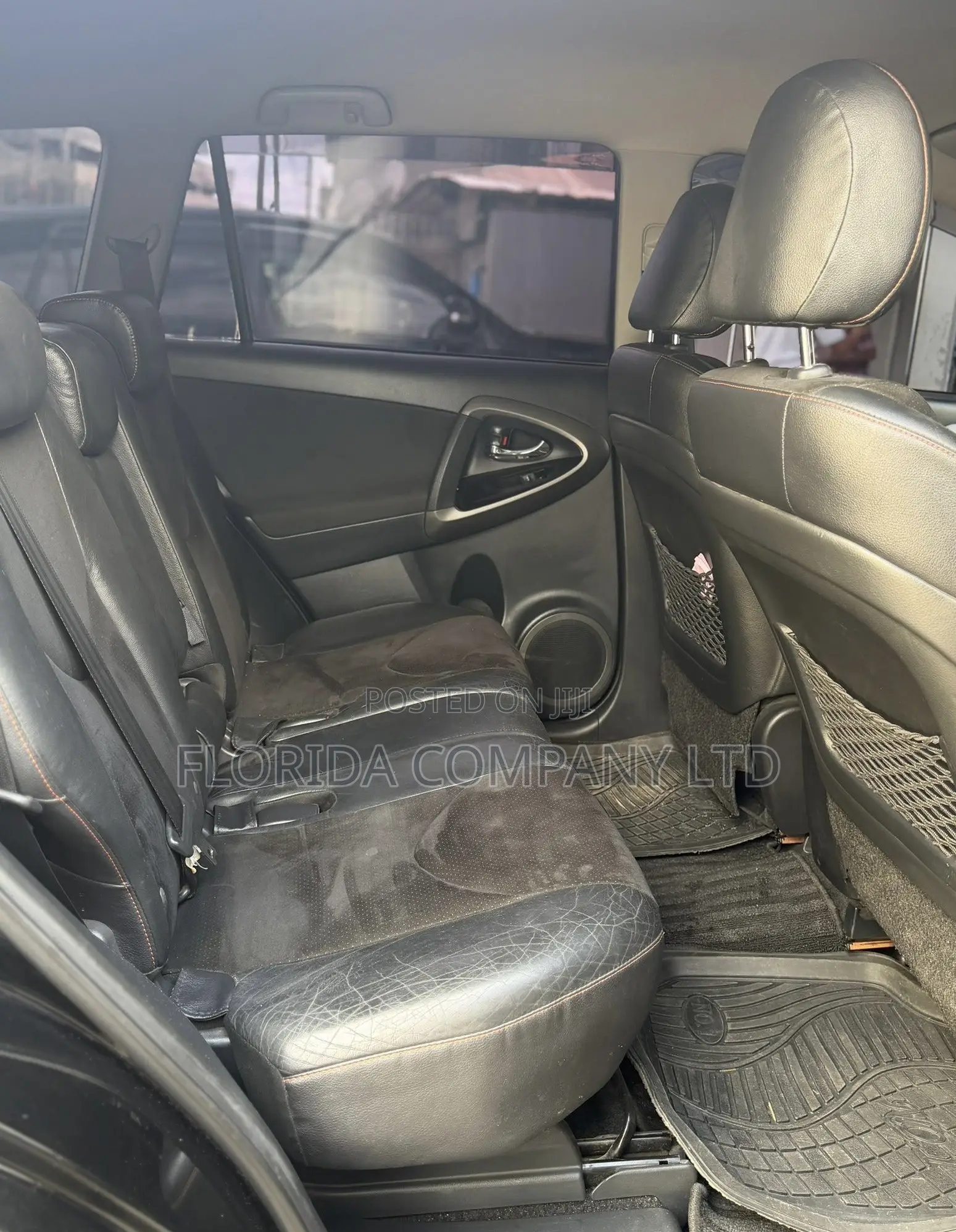 Toyota Vanguard 2013 Black