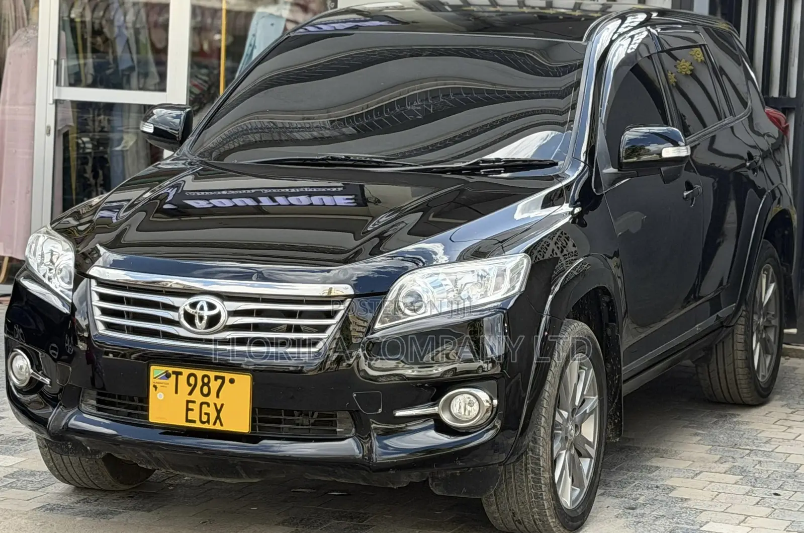 Toyota Vanguard 2013 Black