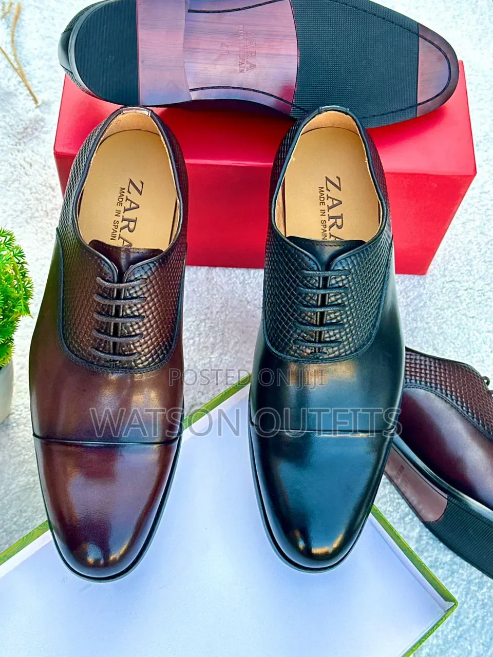 Men's Leather Shoes 2-Colours Black and Coffee Materials Quality