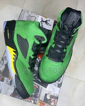 Jordan 5 Retro Se “Oregon” Sneakers in Apple Green