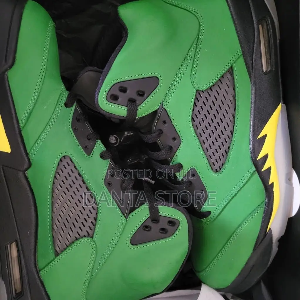 Jordan 5 Retro Se “Oregon” Sneakers in Apple Green
