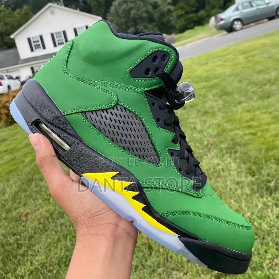 Jordan 5 Retro Se “Oregon” Sneakers in Apple Green