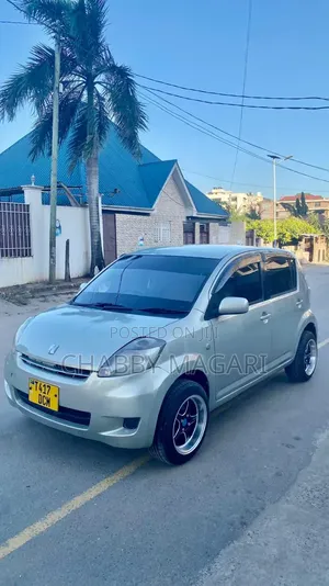 Toyota Passo 1.0 FWD 2007 Silver