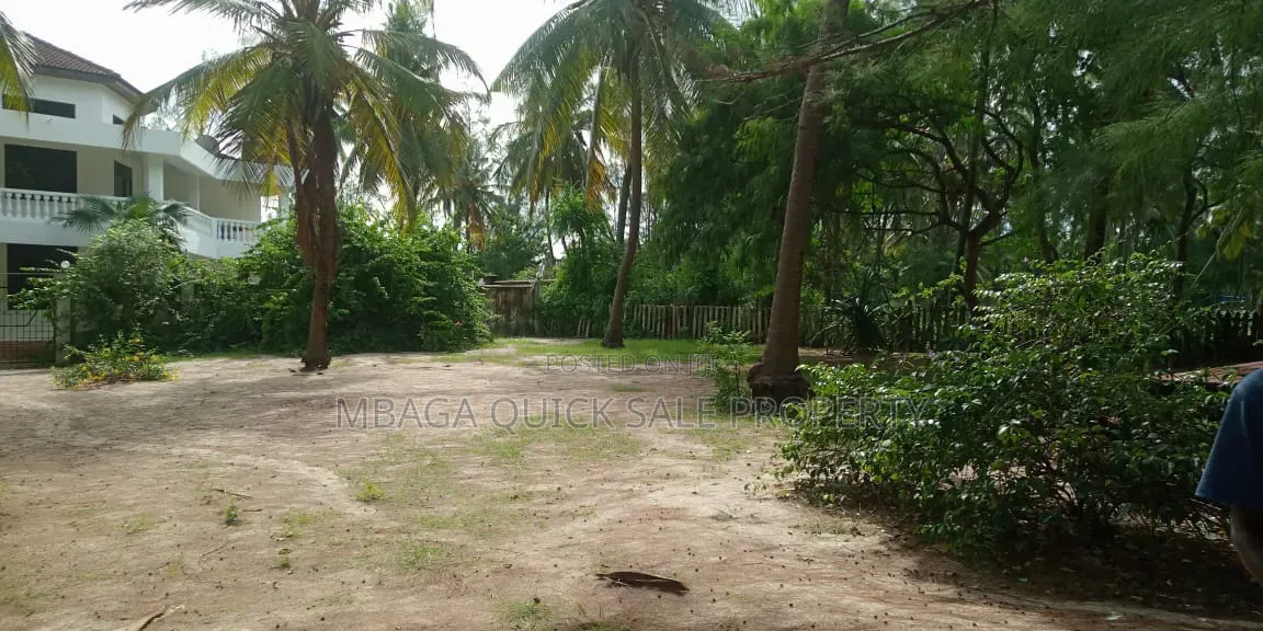 5bdrm House in Mbezi Beach for rent