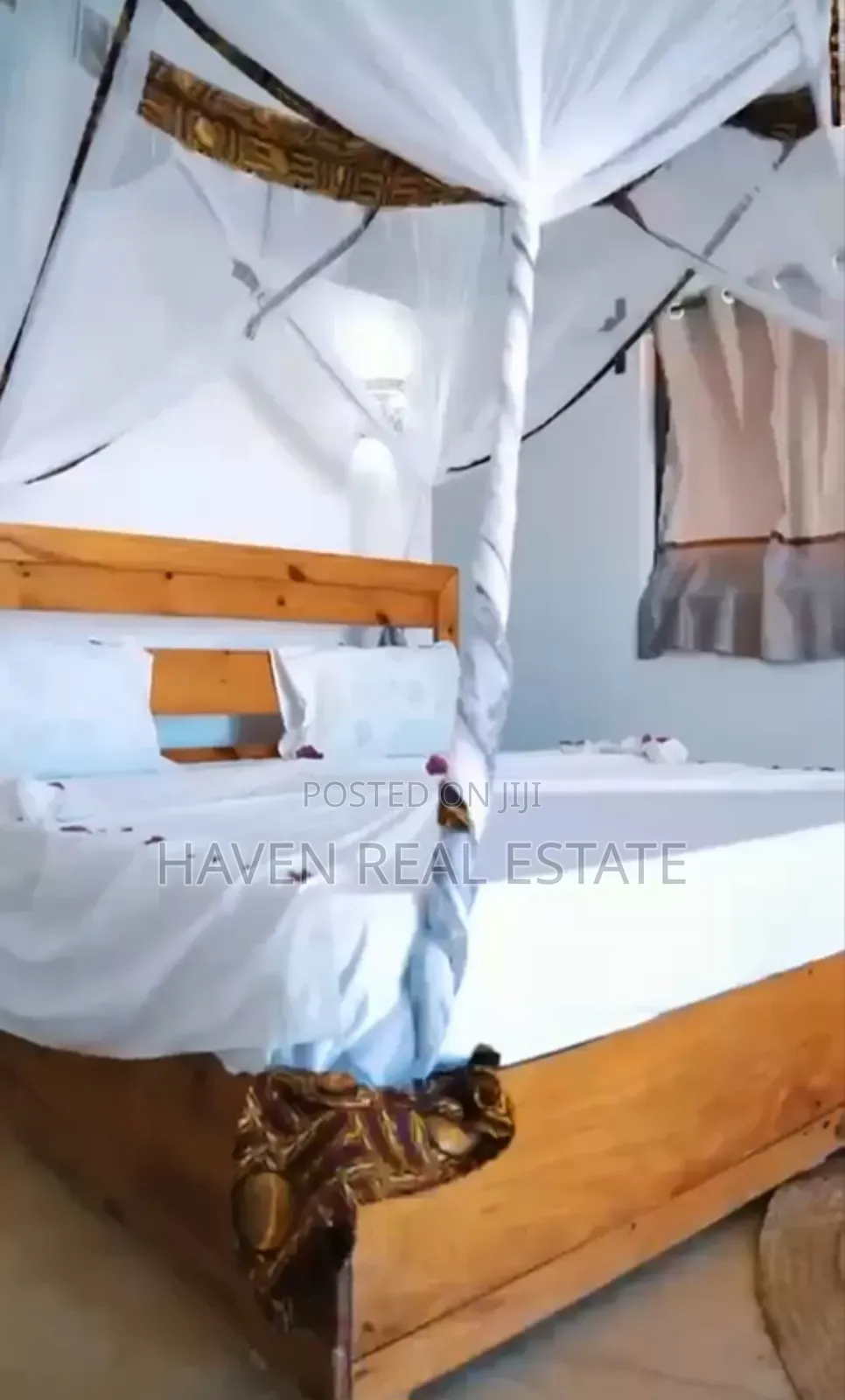 Furnished 8bdrm Villa in Kusini for sale