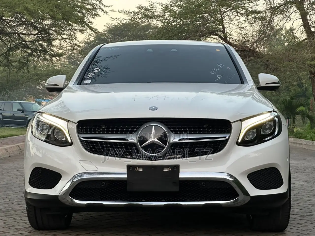 Mercedes-Benz GLC-Class 2017 White