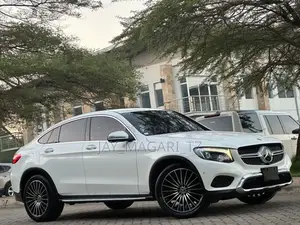 Mercedes-Benz GLC-Class 2017 White
