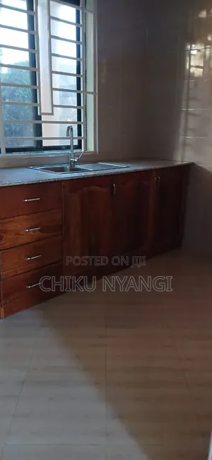 2bdrm House in Chiku Nyangi, Central Business Area for rent