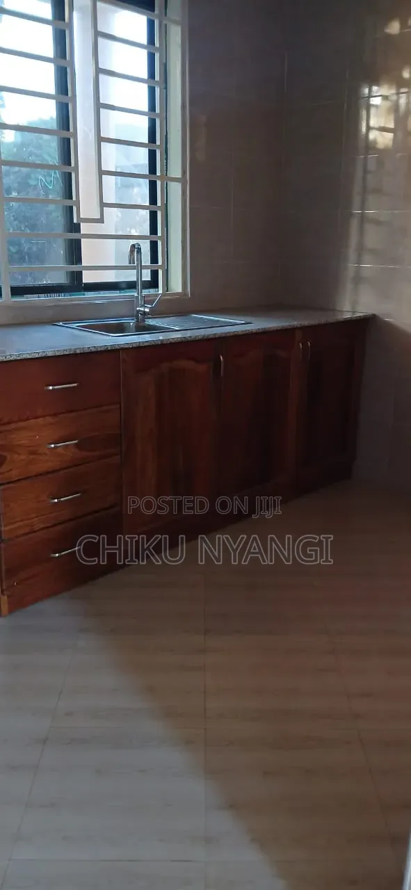 2bdrm House in Chiku Nyangi, Central Business Area for rent