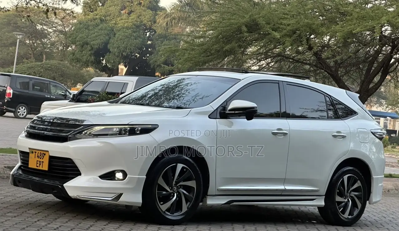 Toyota Harrier 2015 White