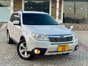 Subaru Forester 2009 White