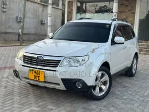 Subaru Forester 2009 White