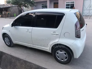 Toyota Passo 1.0 FWD 2007 White