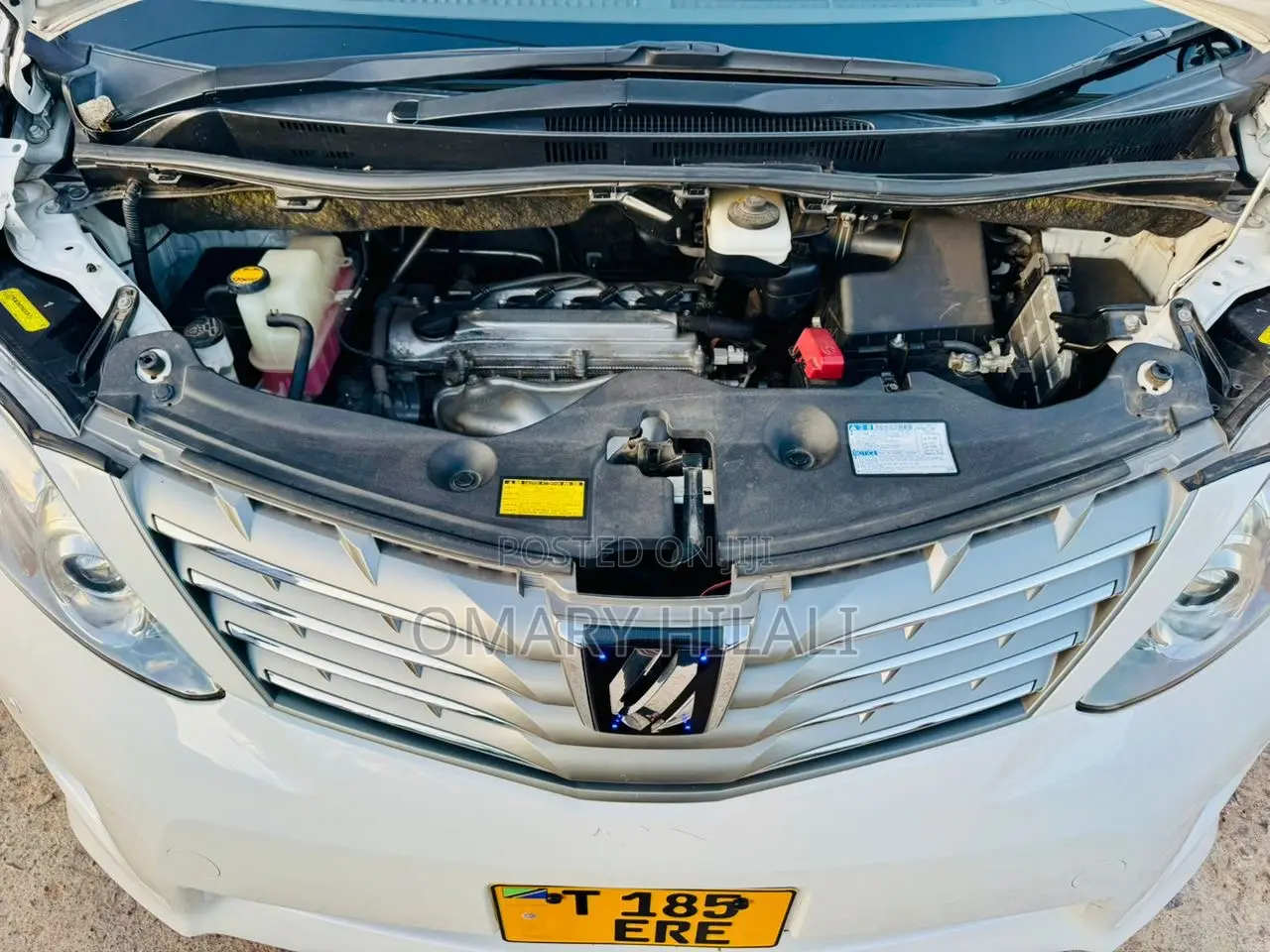 Toyota Alphard 2009 White