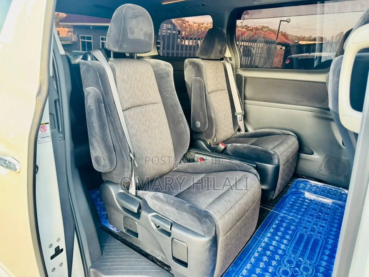 Toyota Alphard 2009 White
