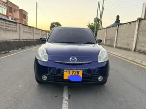 Mazda Verisa 2006 Blue