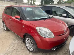 Mazda Verisa 2011 Red