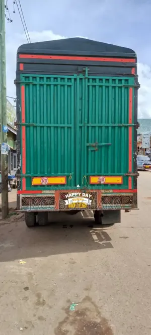 Canter Tani 3.5 Engine 34