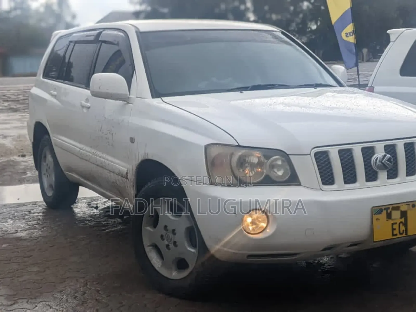 Toyota Kluger 2004 White