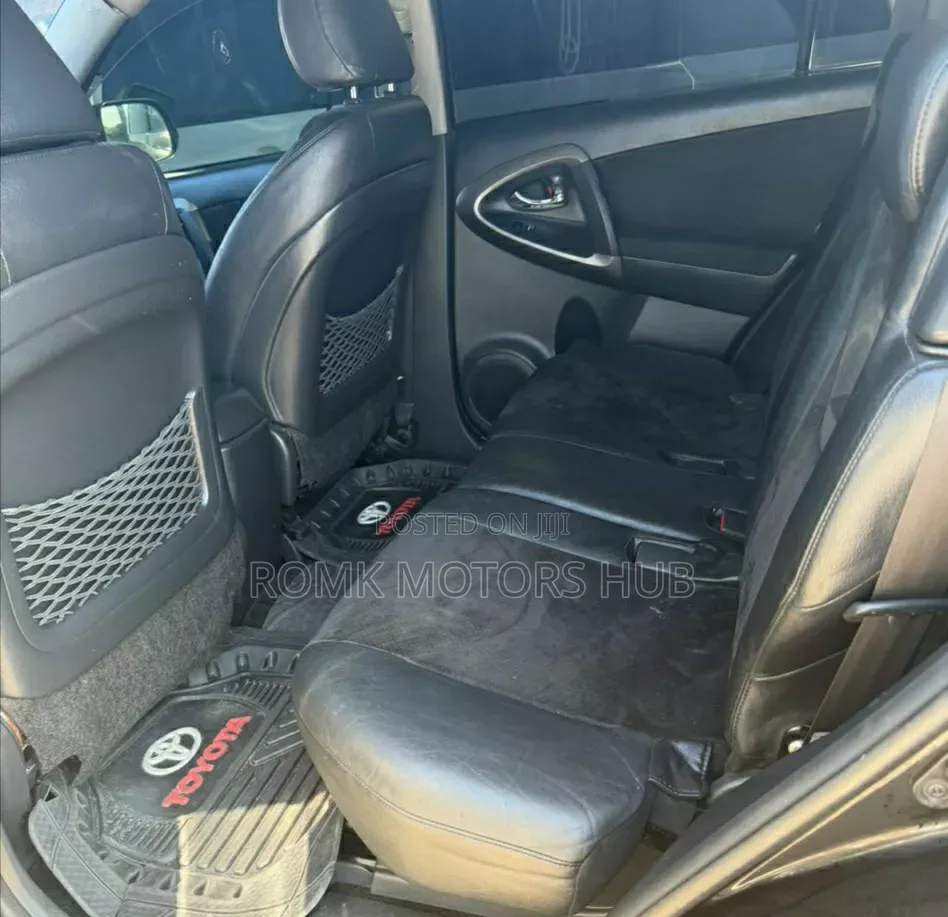 Toyota Vanguard 2009 Black