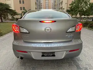 Mazda Axela 2012 Gray