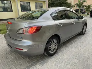 Mazda Axela 2012 Gray