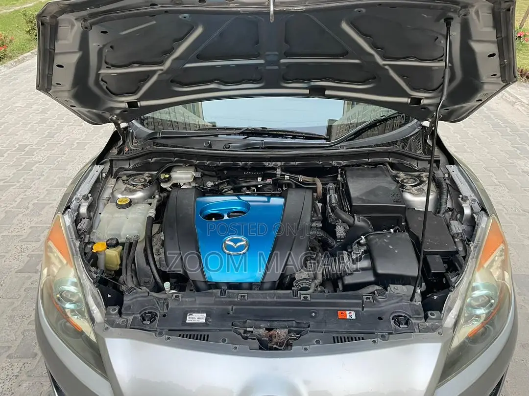 Mazda Axela 2012 Gray