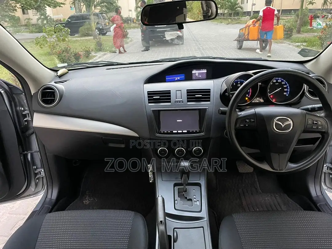 Mazda Axela 2012 Gray