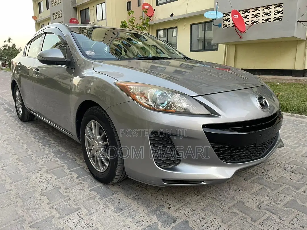Mazda Axela 2012 Gray