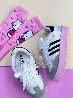 Adidas Hello Kitty Samba