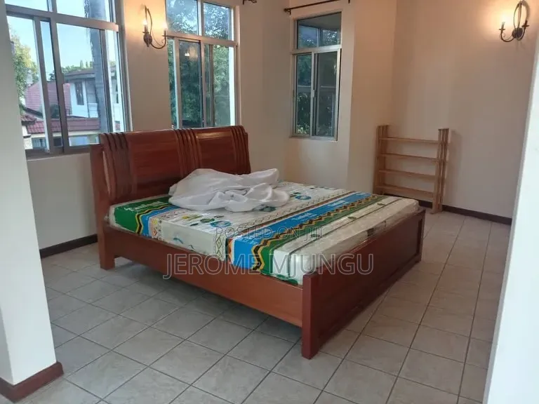 Furnished 3bdrm Villa in Mikocheni for rent