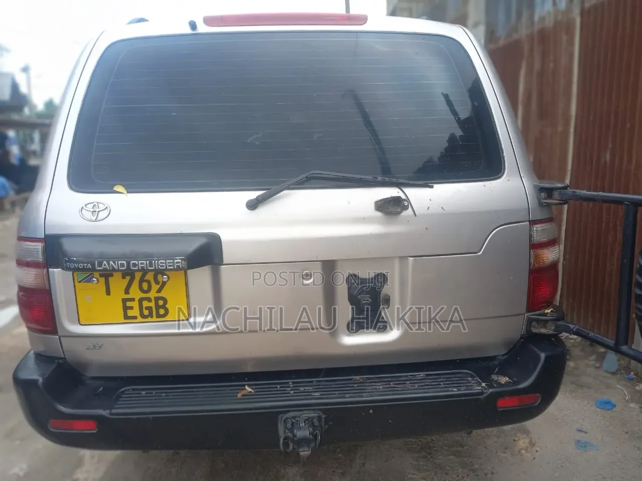 Toyota Land Cruiser 2005 Silver