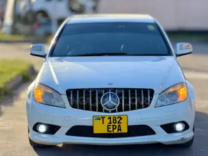 Mercedes-Benz C200 2008 White