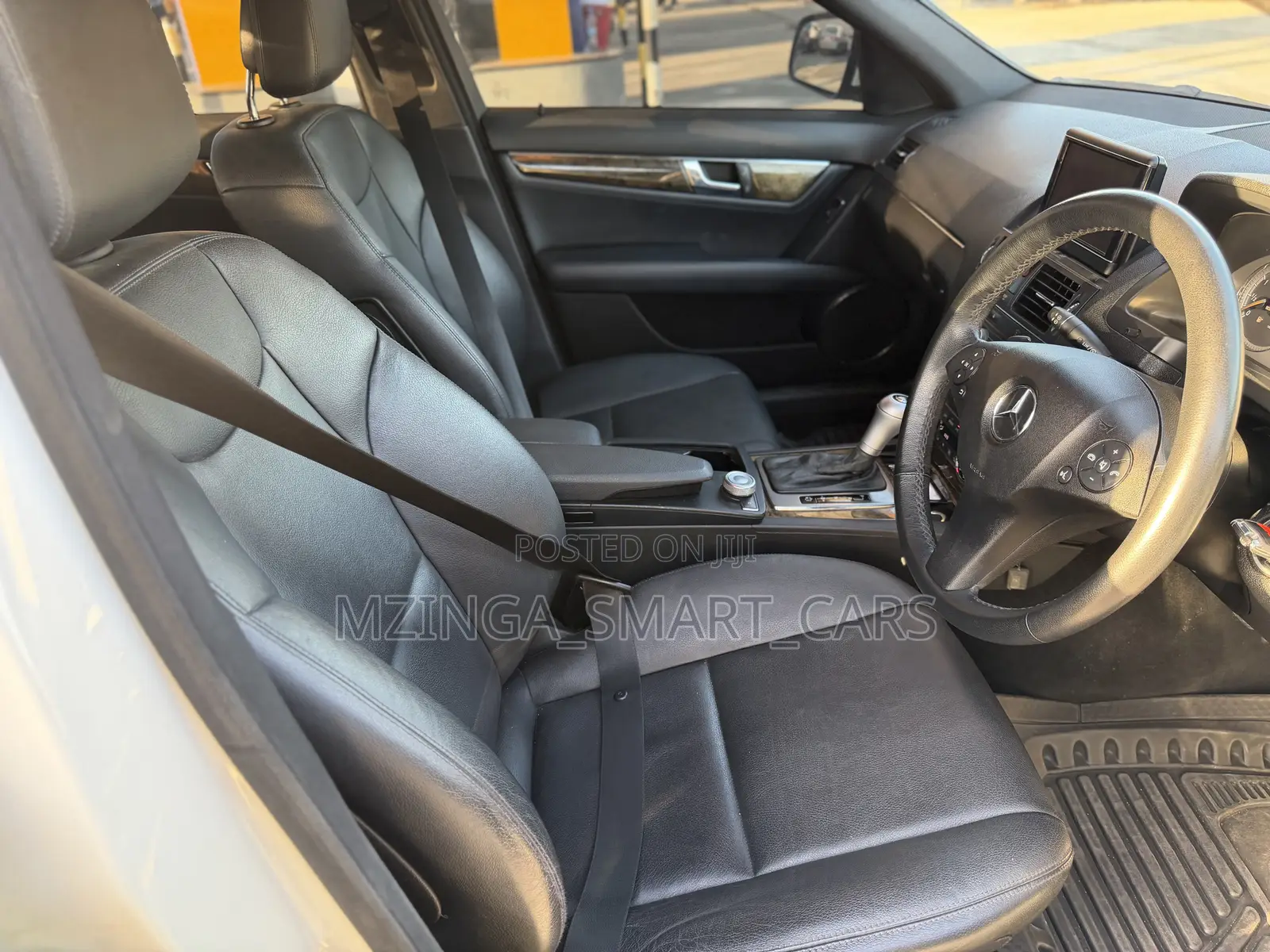 Mercedes-Benz C200 2008 White