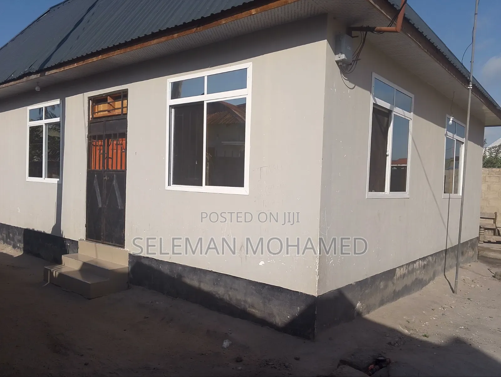 Furnished 10bdrm House in Biriani Real Estate, Chamazi for sale