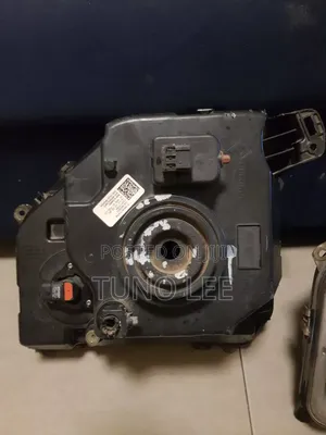 Jeep Cherokee 2008 Headlights